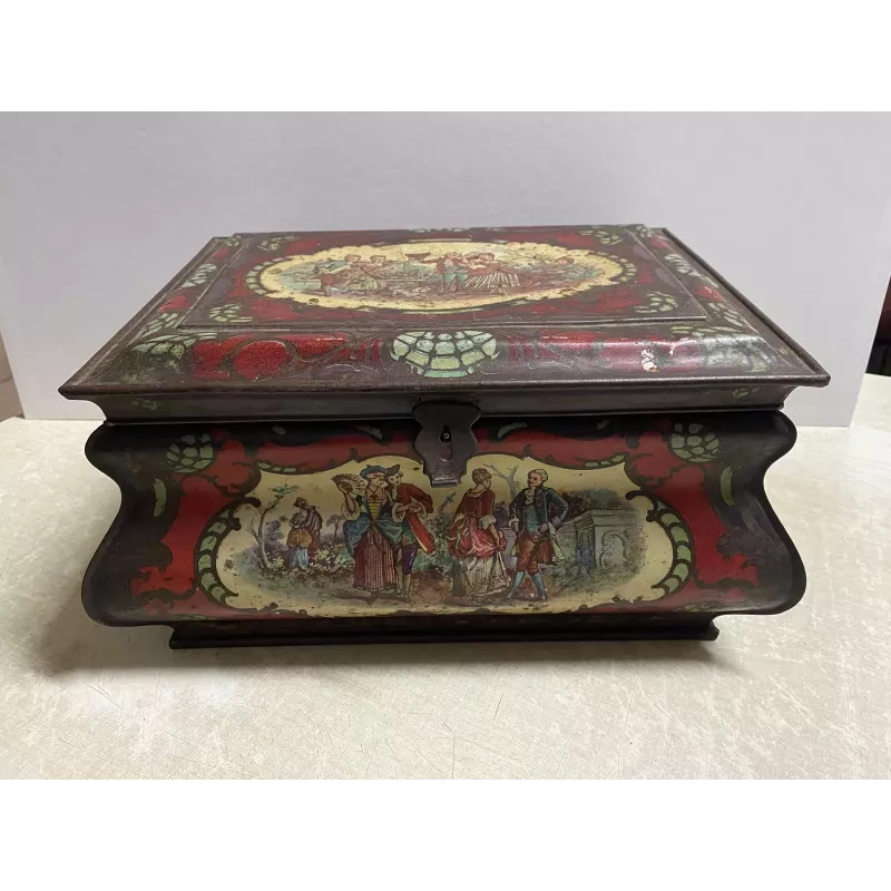 ANCIENNE BOITE  32CM X24CM X17CM