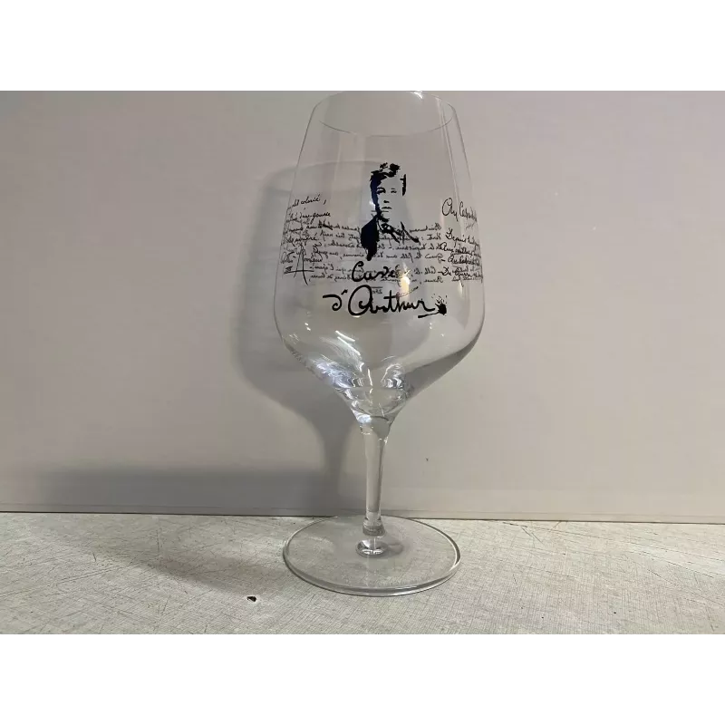 1 VERRE  CUVEE D'ARTHUR  RIMBAUD  25/50CL HT 20.60CM