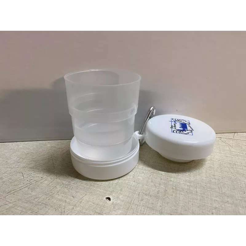 GOBELET  MICHELIN  HT 9CM  AVEC MOUSQUETON