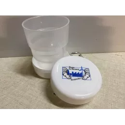 GOBELET  MICHELIN  HT 9CM  AVEC MOUSQUETON