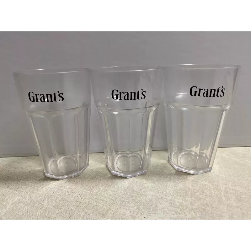 TROIS  VERRES GRANT'S  25CL HT 12CM EN POLYCARBONNATE