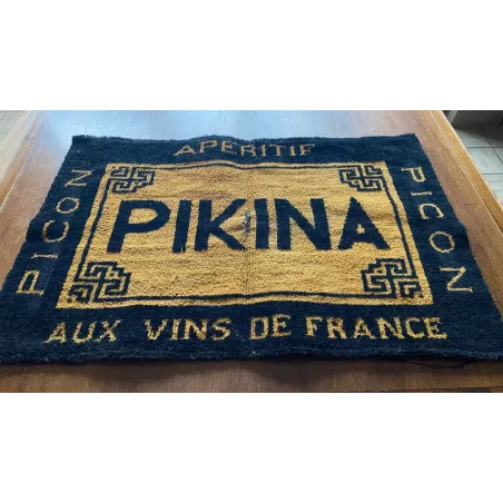 TAPIS DE CARTES  PIKINA    70CM  X47 CM