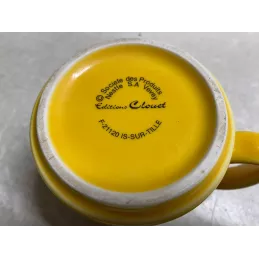 TASSE  CHOCOLAT MENIER  HT 10CM