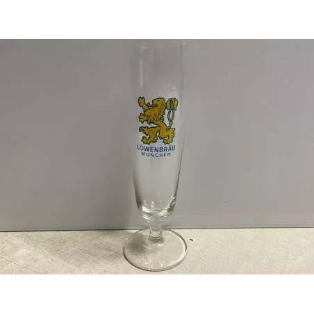 1 VERRE LOWENBRAU  20CL  HT 19.30 CM