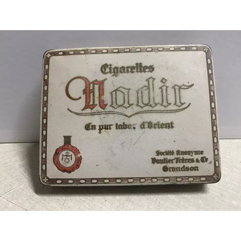 BOITE  CIGARETTES MADIR  14.50CM X2.50CM