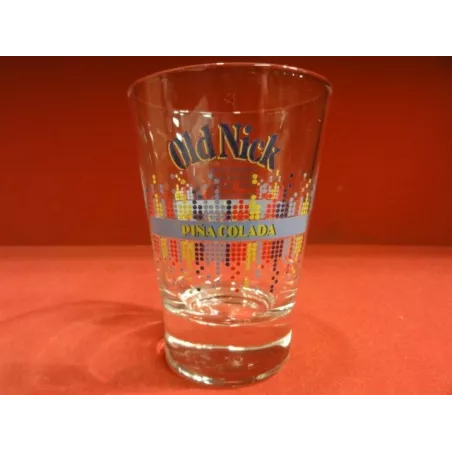 6 VERRES  RHUM 