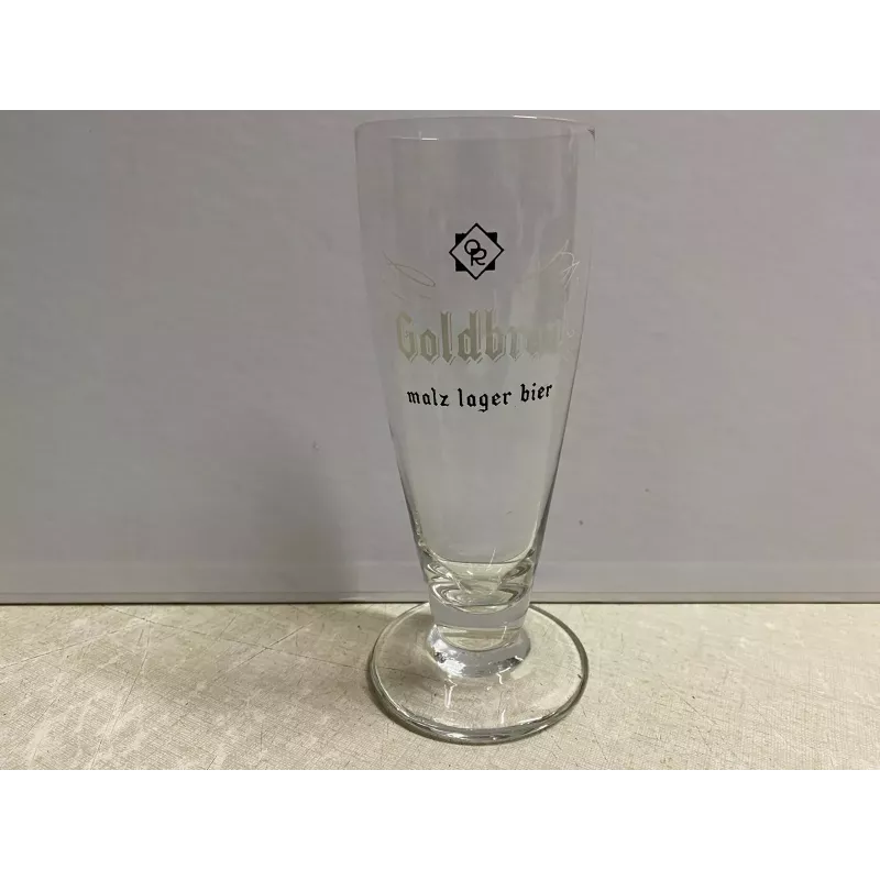 1 VERRE GOLDBRAU  25CL HT 17.30CM
