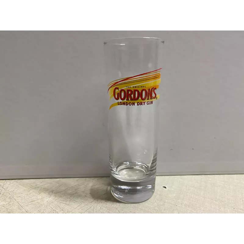 4 VERRES  GORDON'S 22CL HT 15.20CM