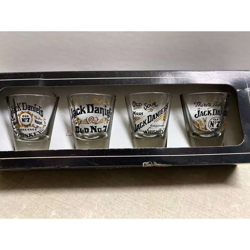 4 SHOOTERS  JACK DANIEL'S  COLLECTOR