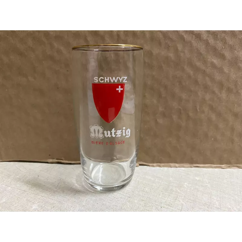 1 VERRE MUTZIG  20CL HT 12CM