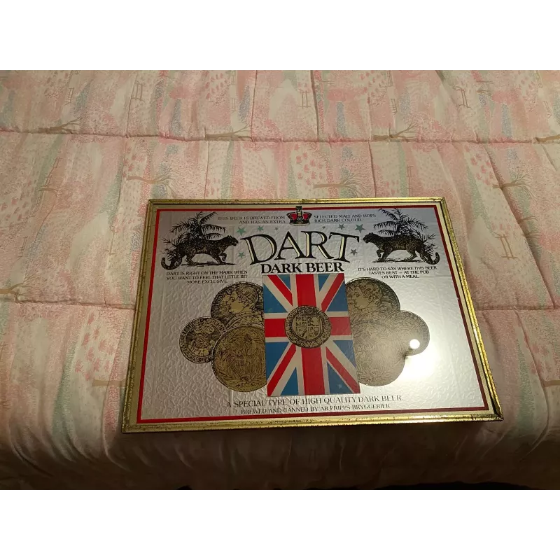 MIROIR  DART DARK  BEER  38CM X28CM