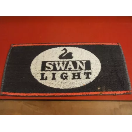 1 TAPIS DE BAR SWANLIGHT