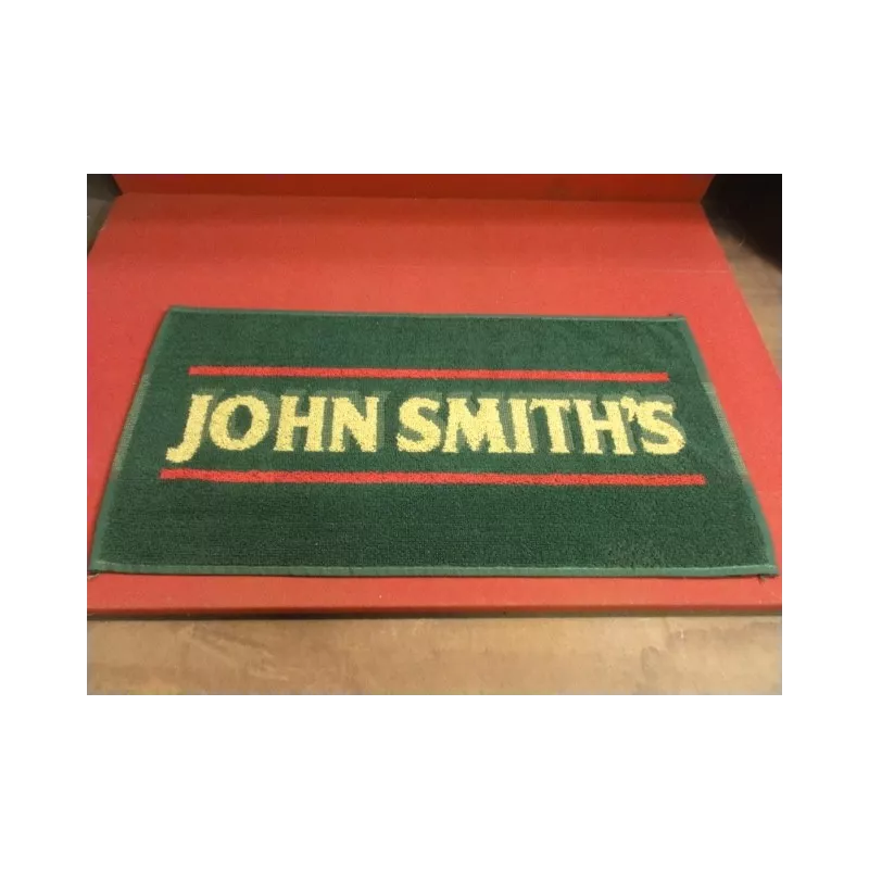 1 TAPIS DE BAR  JOHN SMITH'S 