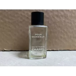 1 FLACON DE PAFUM CHANEL  HT 10.50CM