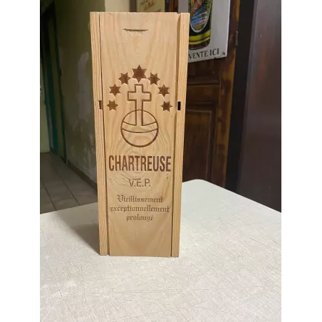 BOITE CHARTREUSE   EN BOIS 35CM X12CM