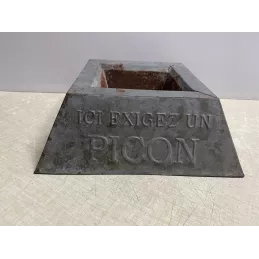 SOCLE  PICON  25CM X25CM X8CM