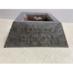 SOCLE  PICON  25CM X25CM X8CM