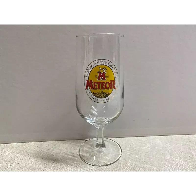 1 VERRE  METEOR 25CL HT 17CM