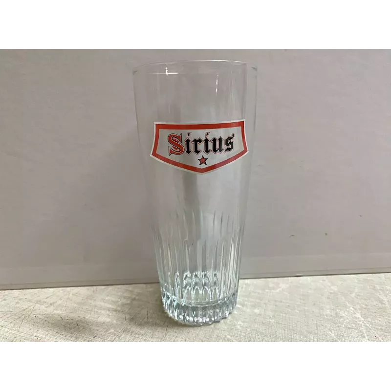 1 VERRE SIRIUS  25CL HT 14.70CM