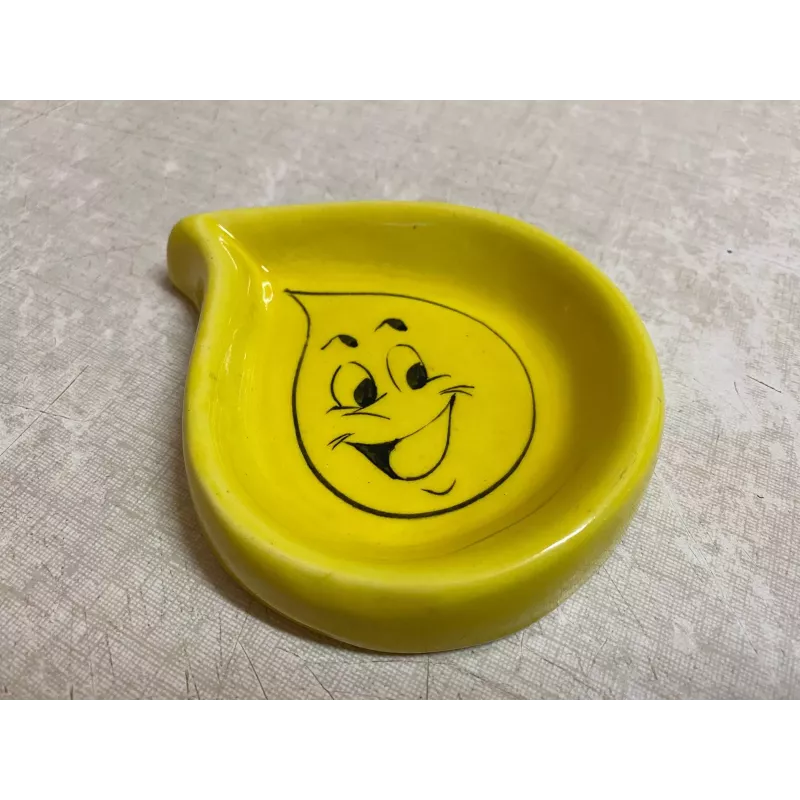 CENDRIER OU VIDE POCHE  ESSO JAUNE  12CM X10CM