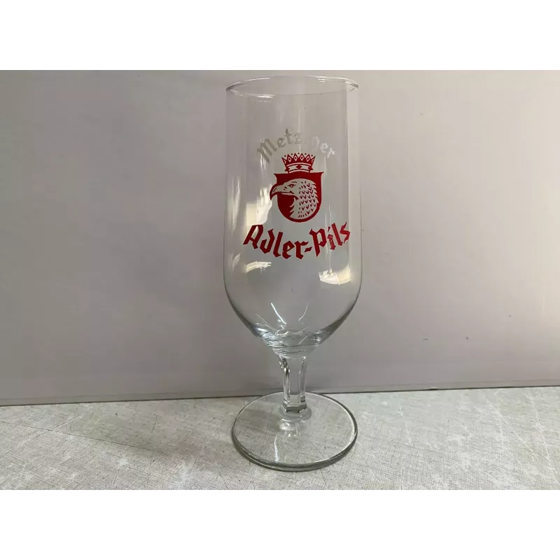 1 VERRE ADLER-PILS 25CL HT 17.20CM