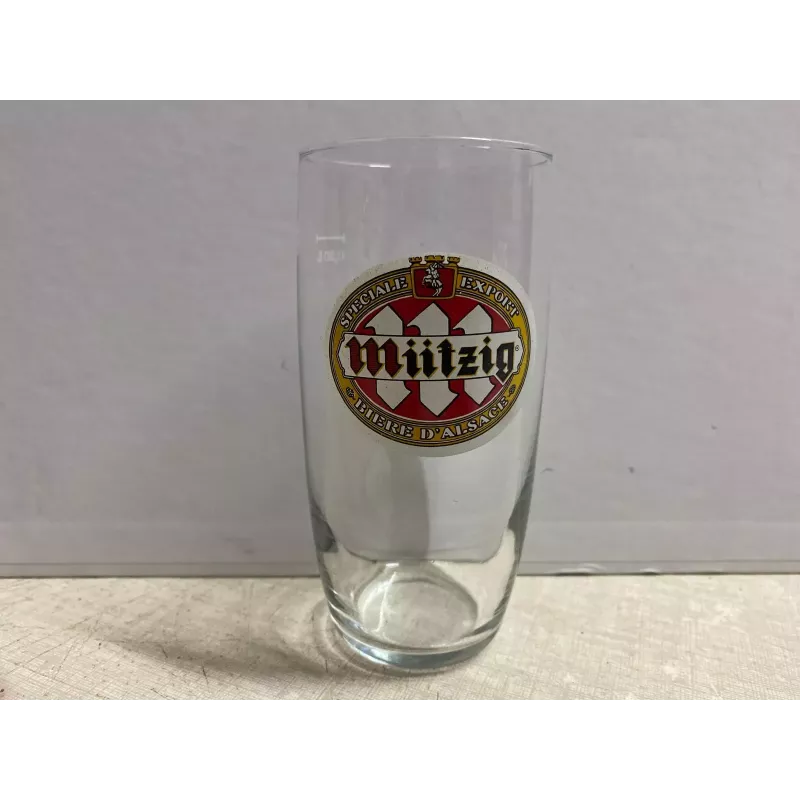 1 VERRE MUTZIG  20CL HT 12CM