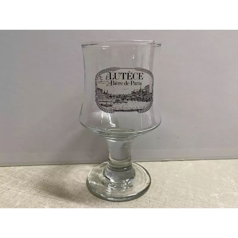 1 VERRE LUTECE 25CL HT 14.60CM