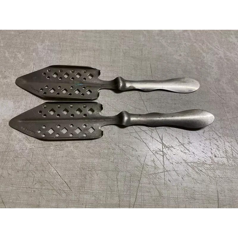 2 CUILLERES  ABSINTHE  LONGUEUR 16.20CM