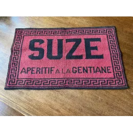 TAPIS DE CARTES  SUZE 68CM X42CM