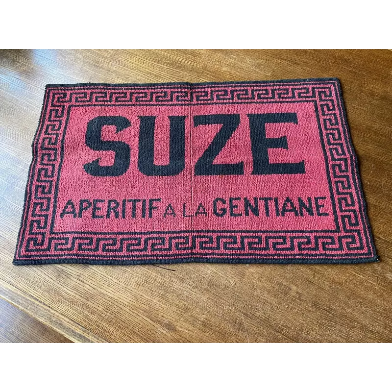 TAPIS DE CARTES  SUZE 68CM X42CM