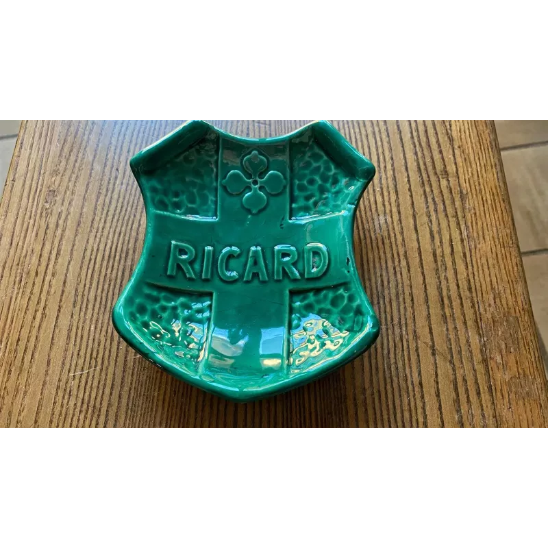 CENDRIER RICARD VERT  14CM X10.50CM