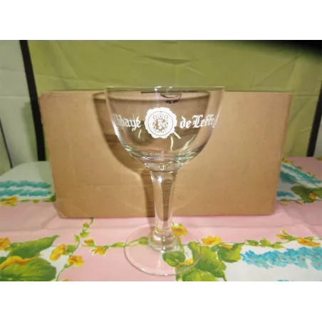 1 VIEUX VERRE LEFFE 25CL HT. 17.30CM