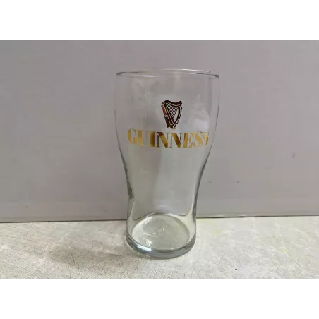 1 VERRE GUINNESS  20CL HT 12.20CM