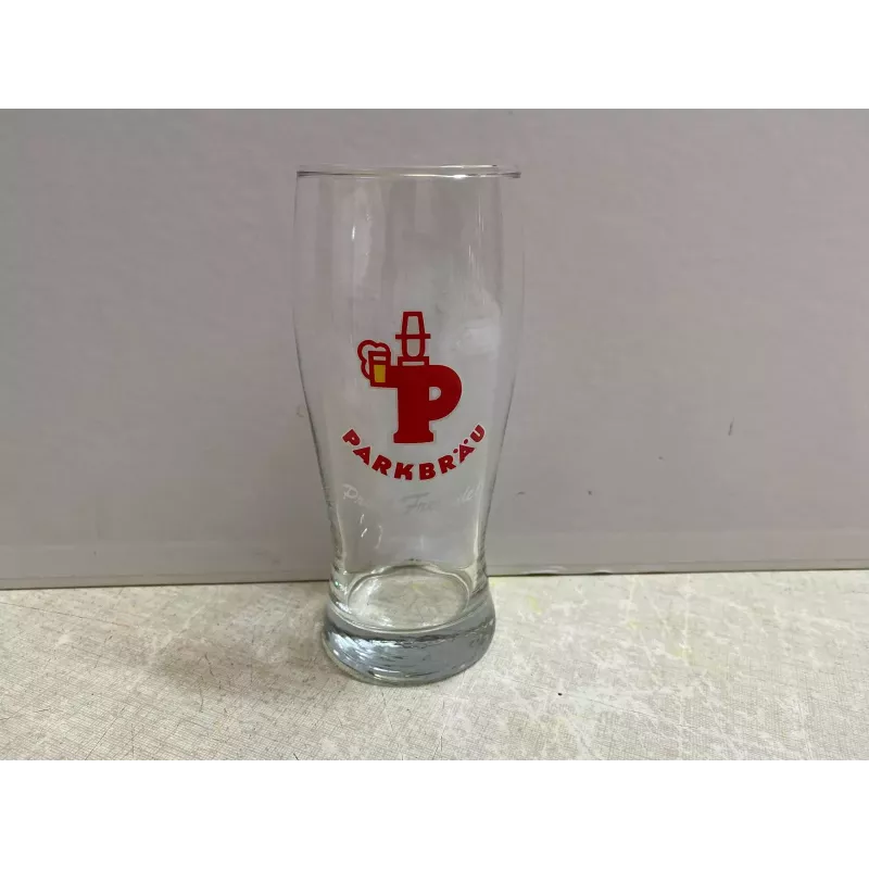 1 VERRE PARKBRAU  25CL HT 14.50CM