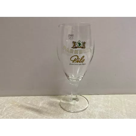 1 VERRE  PARKBRAU  PILS  30CL HT 18.40CM