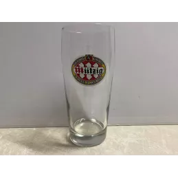 1 VERRE MUTZIG 50CL HT 17.50CM
