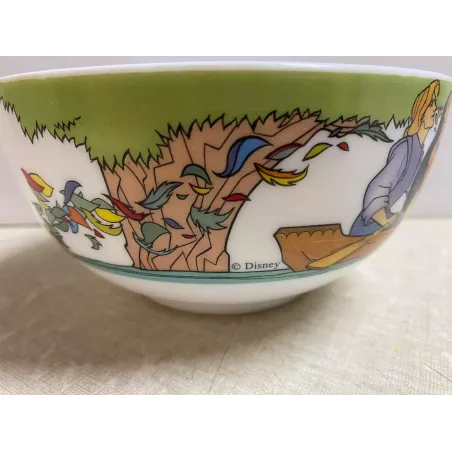 BOL  PACAHONTAS ET JOHN SMITH  HT 7.30CM DIAMETRE 15CM