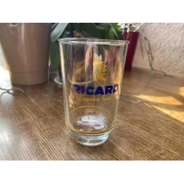 1 VERRE RICARD ALLONGE  1/2 SOLEIL