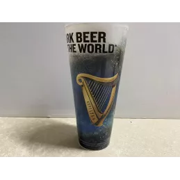 1 GOBELET  GUINNESS  25/50CL HT 17.60CM