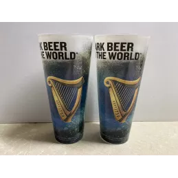 2 GOBELETS  GUINNESS  25/50CL  HT 17.60CM