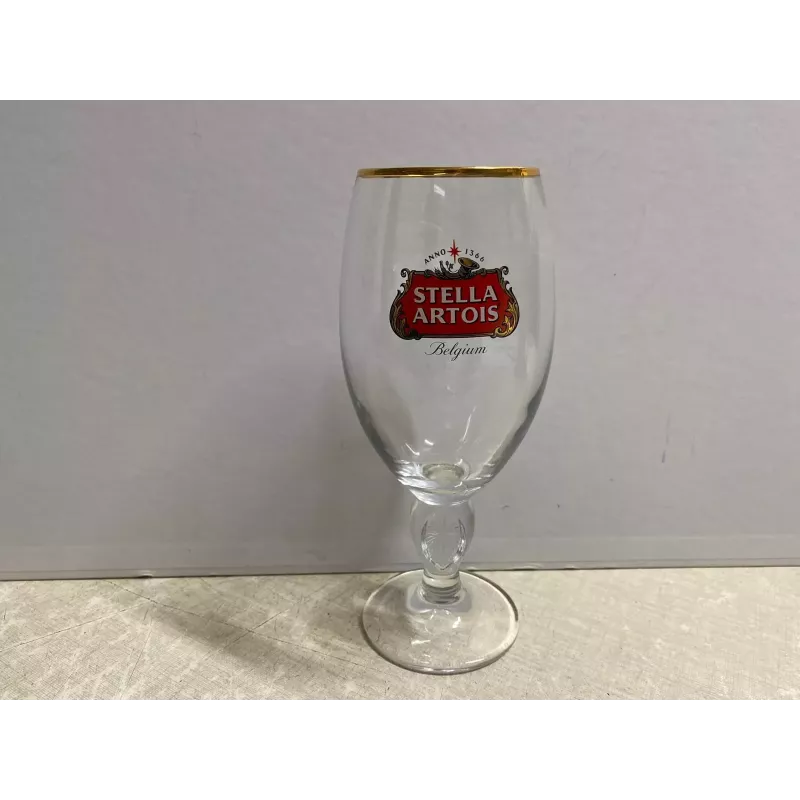1 VERRE STELLA  ARTOIS 33CL