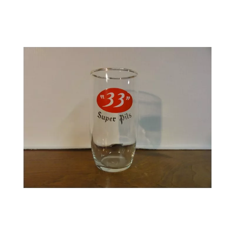 1 VERRE "33" SUPER PILS 25CL