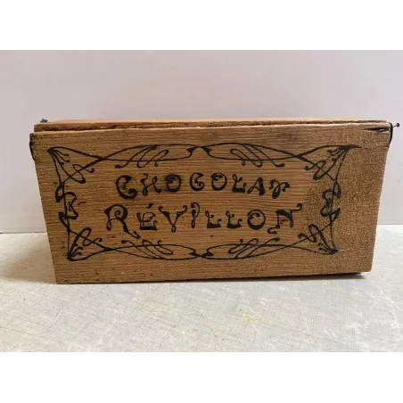 BOITE CHOCOLAT  REVILLON  HT 7CM X20.50CM X9.50CM
