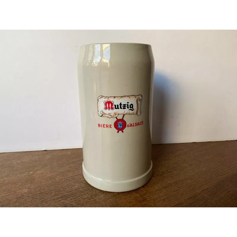 CHOPE MUTZIG  yeux blancs 1 LITRE HT 18.60CM