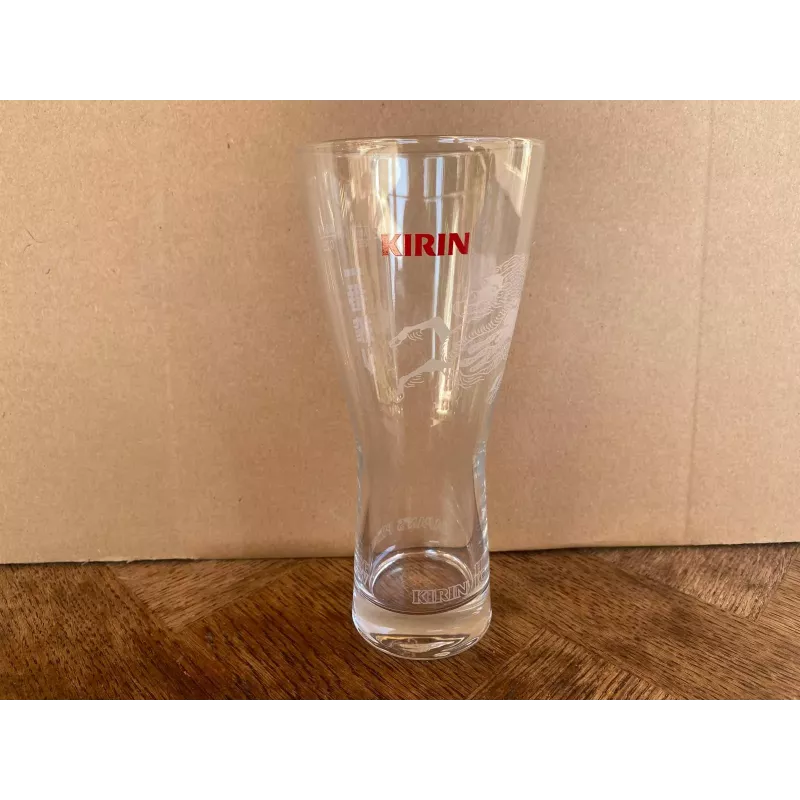 6 VERRES KIRIN 25CL HT 17.50CM