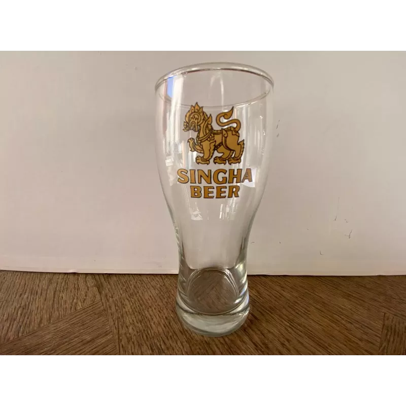 6 VERRES SINGHA  BEER 25CL  HT 15CM
