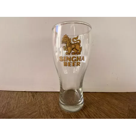 6 VERRES SINGHA  BEER 25CL  HT 15CM
