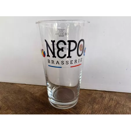 1 VERRE  NEPO 50CL  HT 16CM  BRASSERIE FRANCAISE