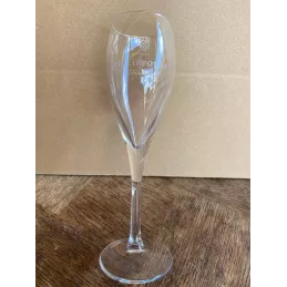 6 FLUTES  CHAMPAGNE  PHILIPONNAT 13CL  HT 19.40CM