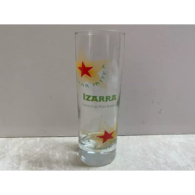 1 VERRE IZARRA 22CL HT 15.20CM